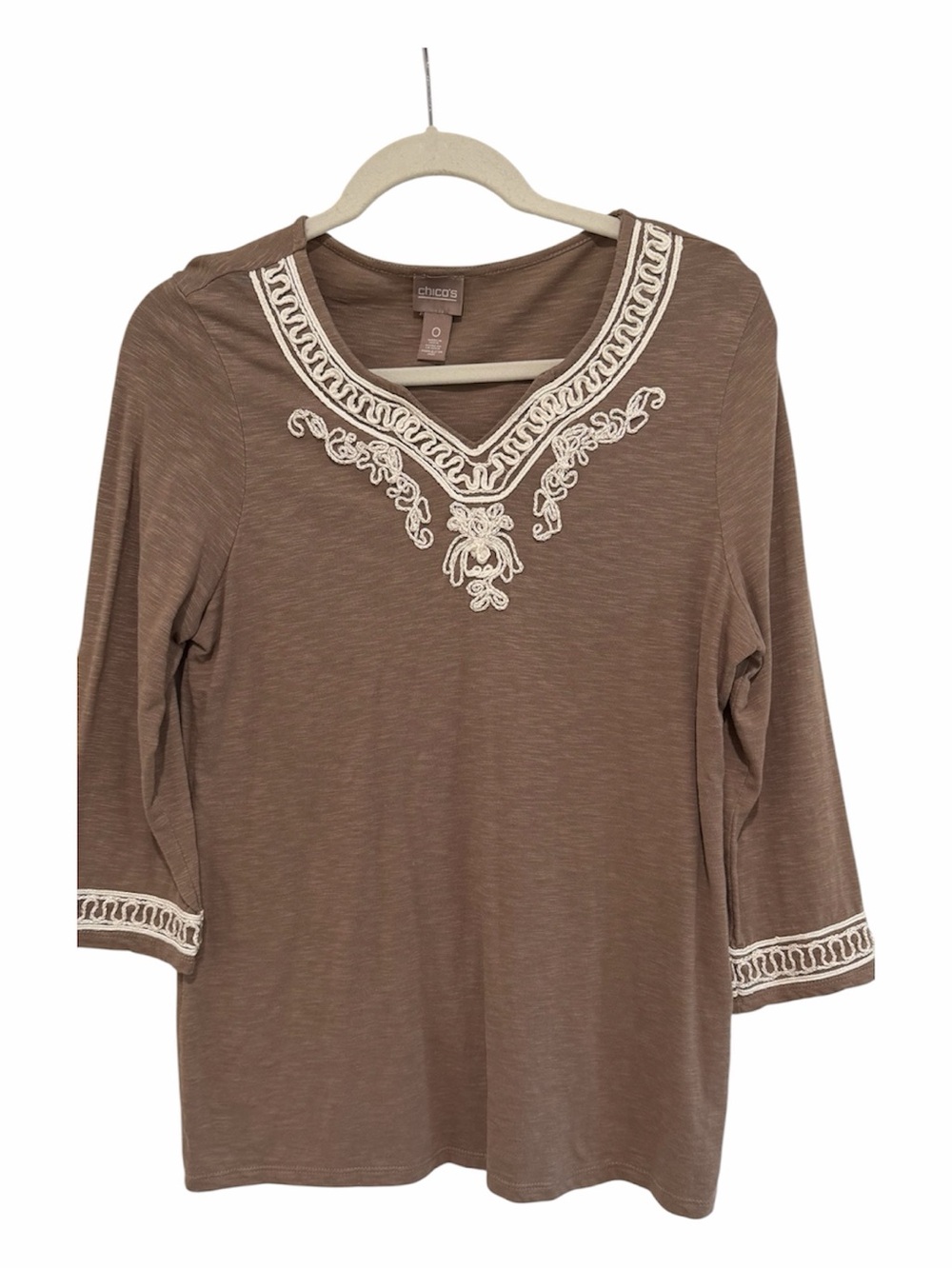Chico's Embroidered V-Neck Long Sleeve Top Size 0 summer resort wear vacation